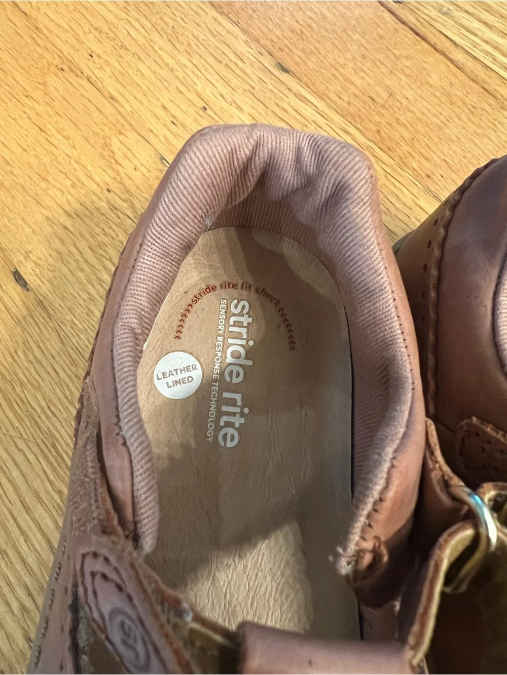Stride Rite SRT Nell T-Strap Mary Jane in a blush leather finish shoes
